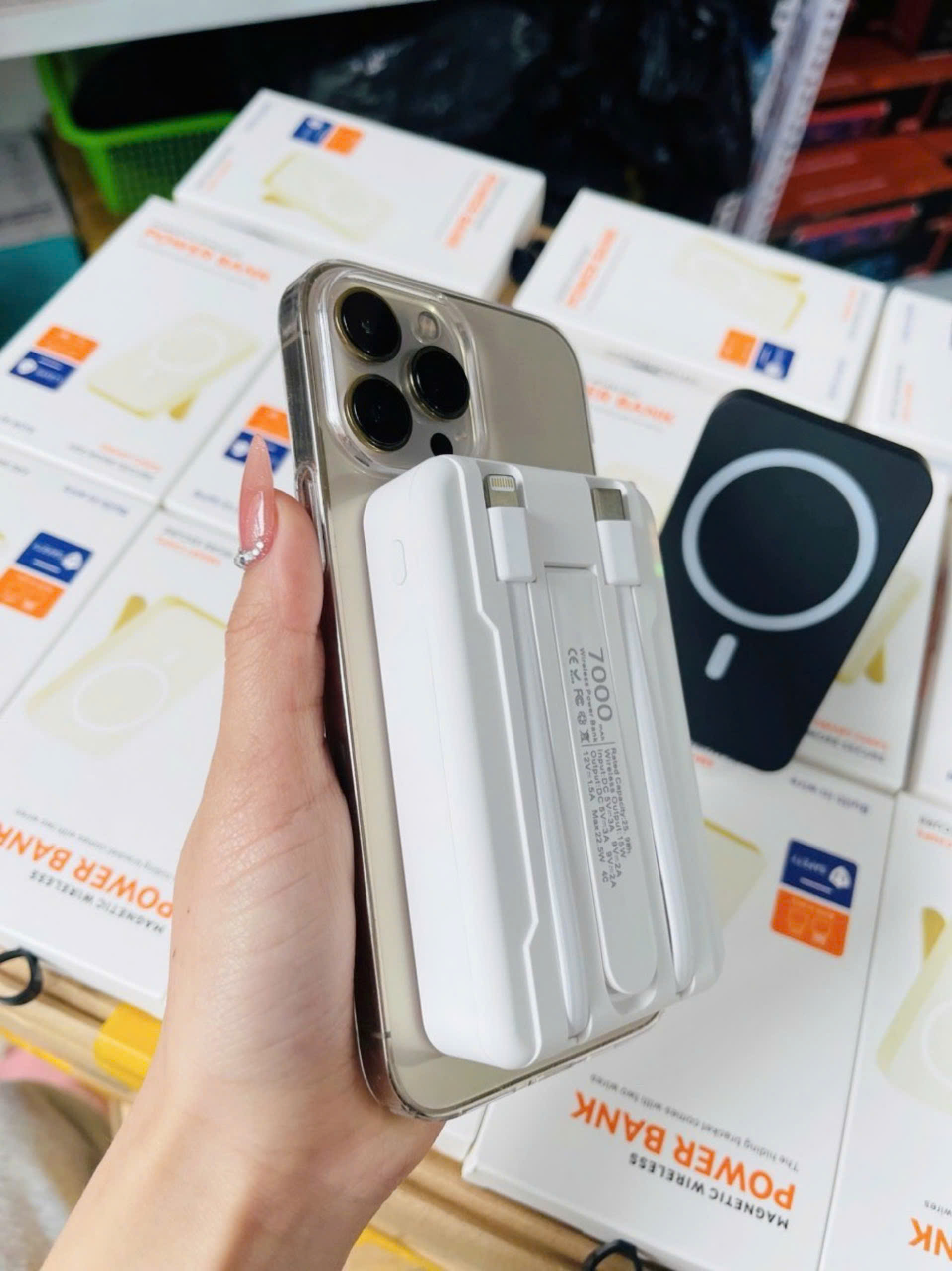 Sạc dự phòng Kiêm Sạc Không Dây Magsafe POWER BANK 10.000mAh – ảnh 2