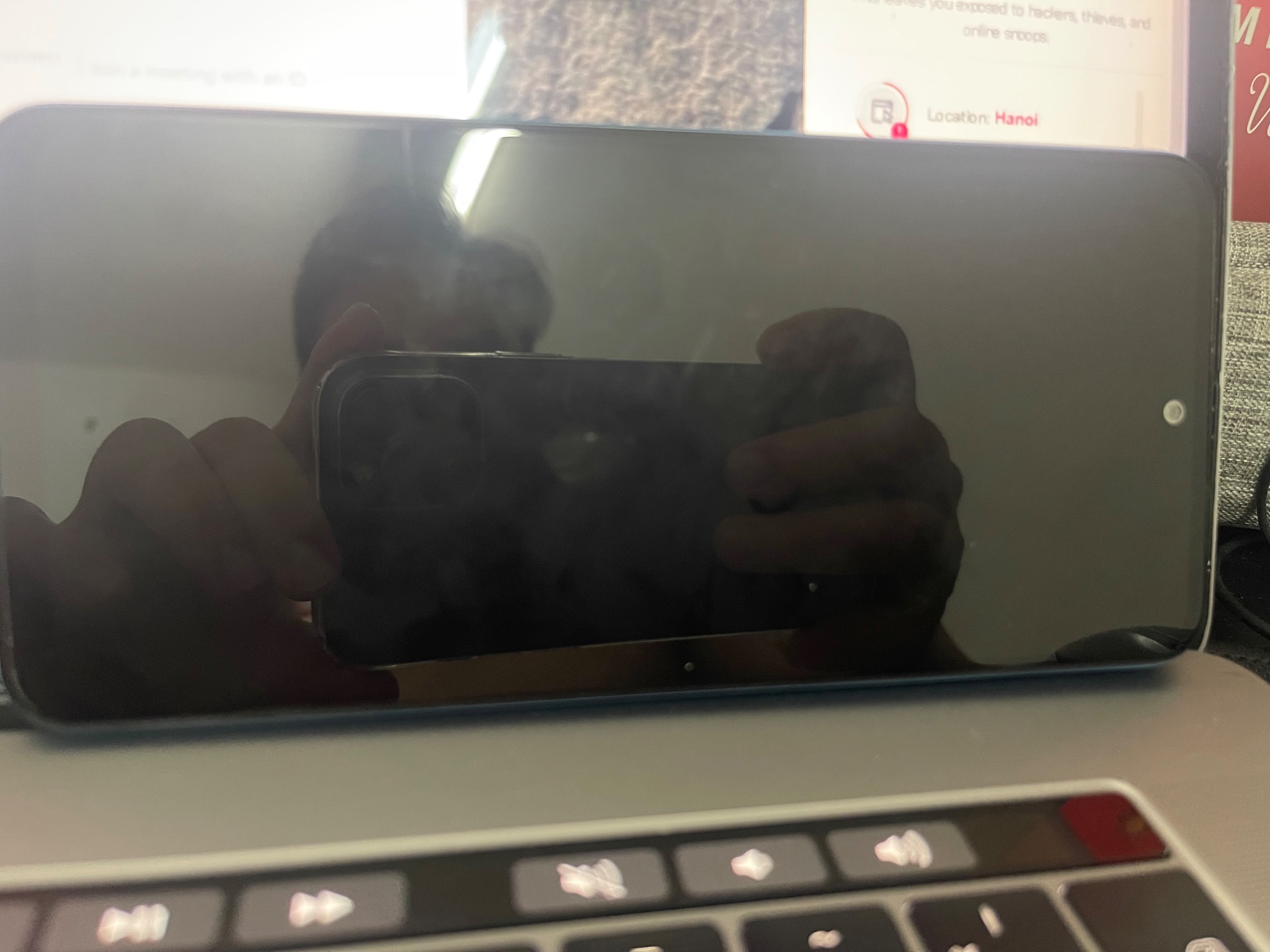 Xiaomi Redmi Note 12 hỏng màn – ảnh 2