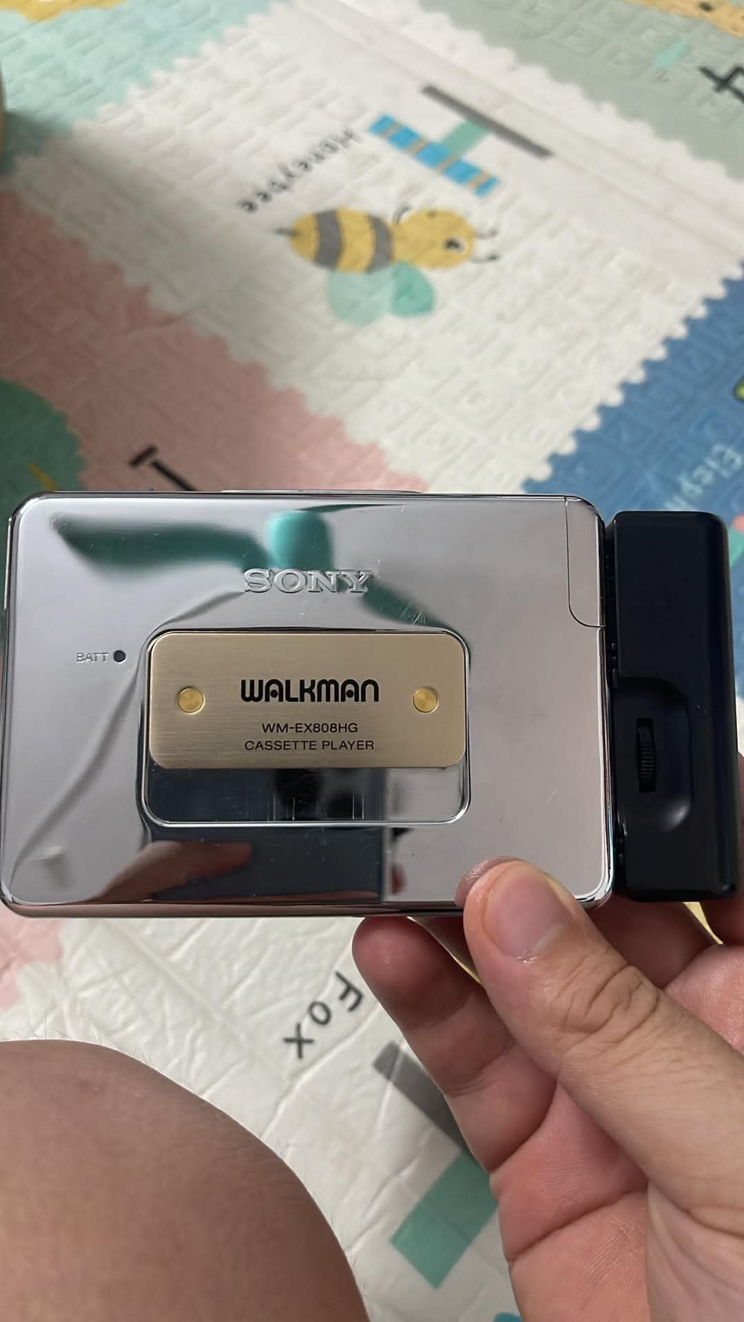 Sony walkman wm ex808 phiên bản kỷ niệm – ảnh 2