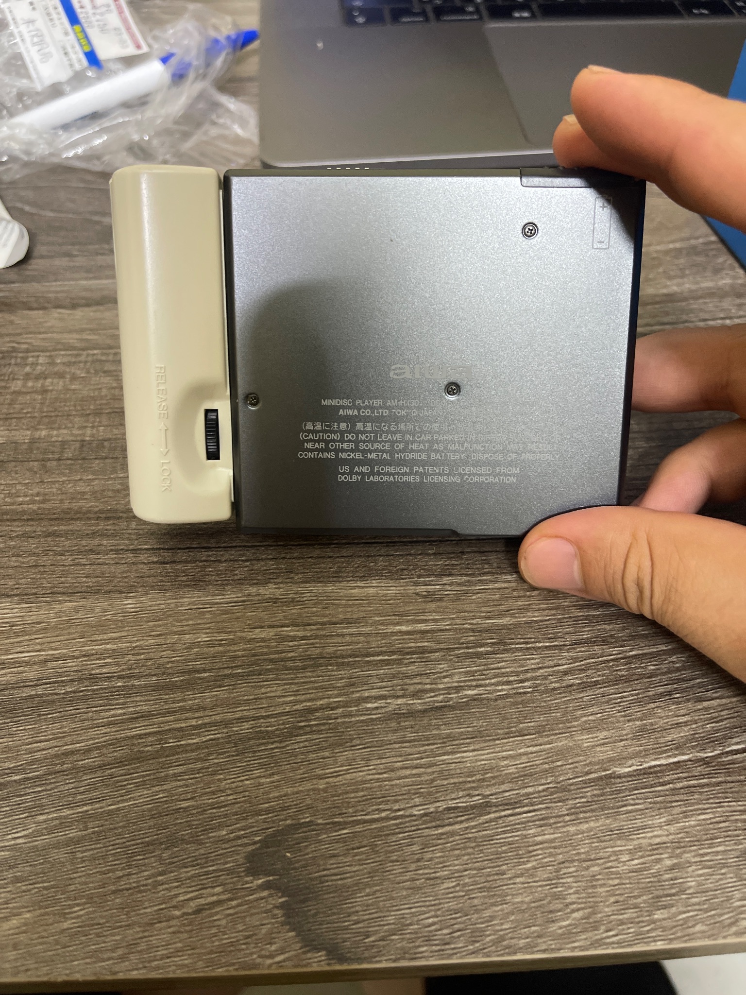 Máy nghe nhạc MD Aiwa AM-HX30 sưu tầm
