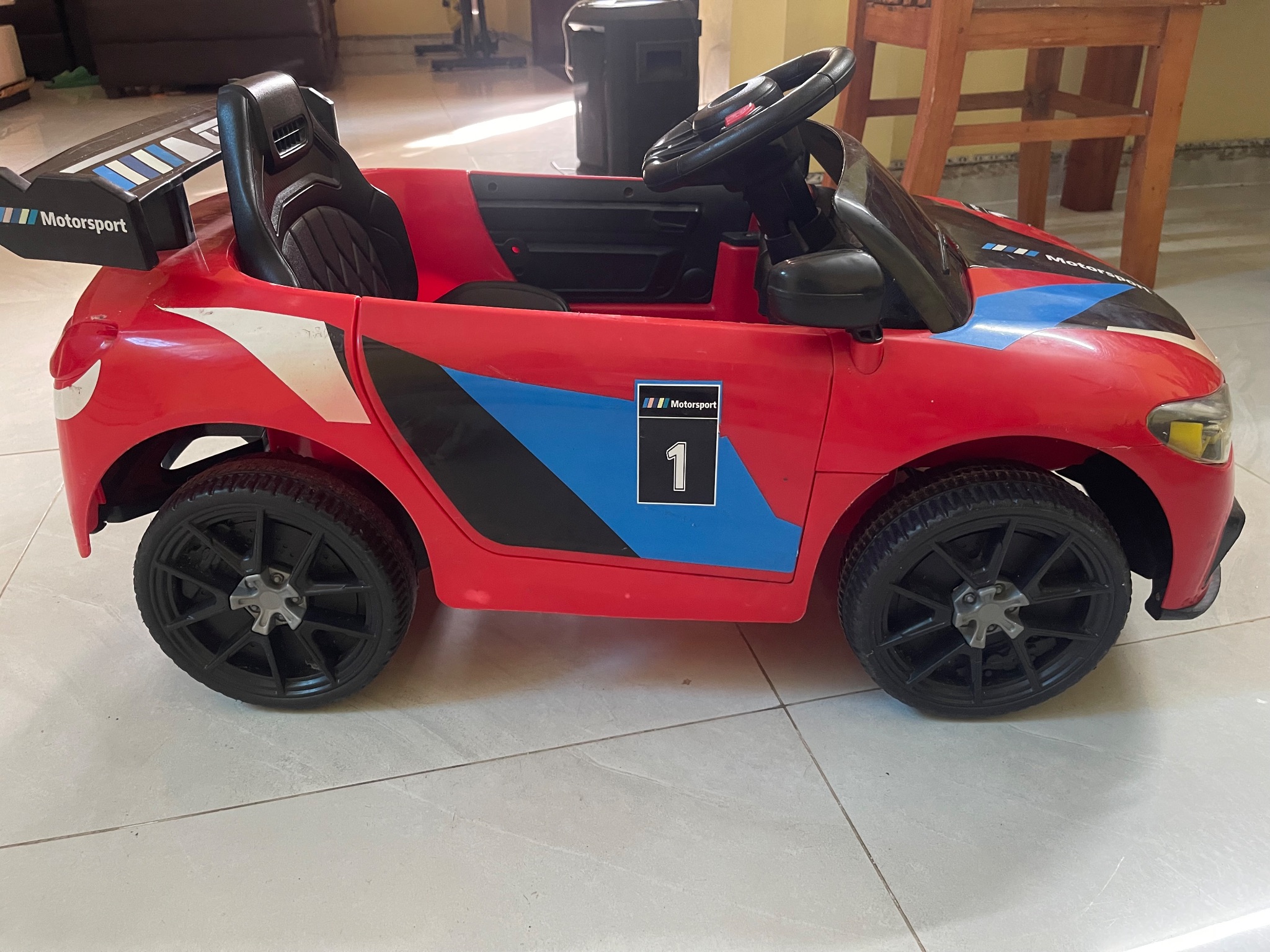 xe ô tô đồ chơi trẻ em – ảnh 2