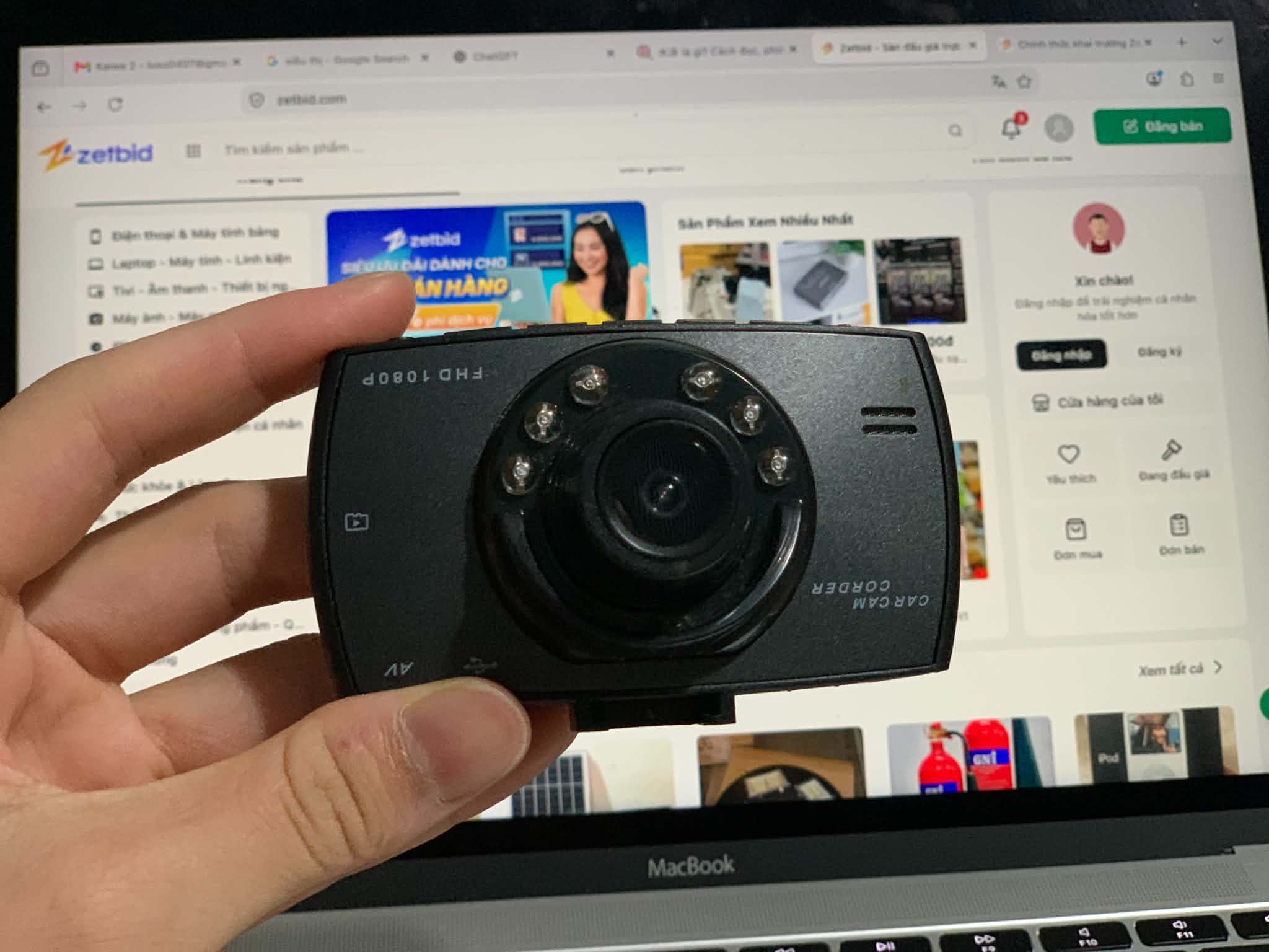 Camera hành trình dùng cho ô tô