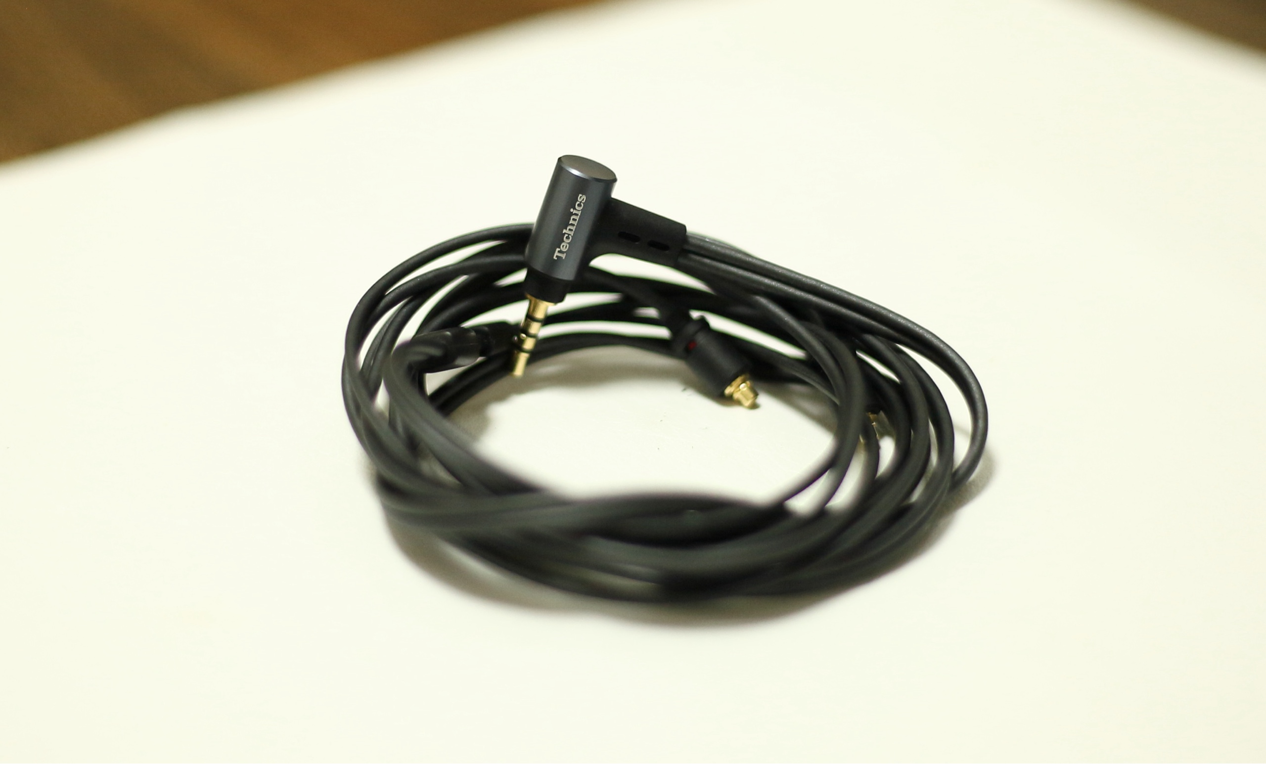 Cáp tai nghe cao cấp mmcx-2.5mm balanced